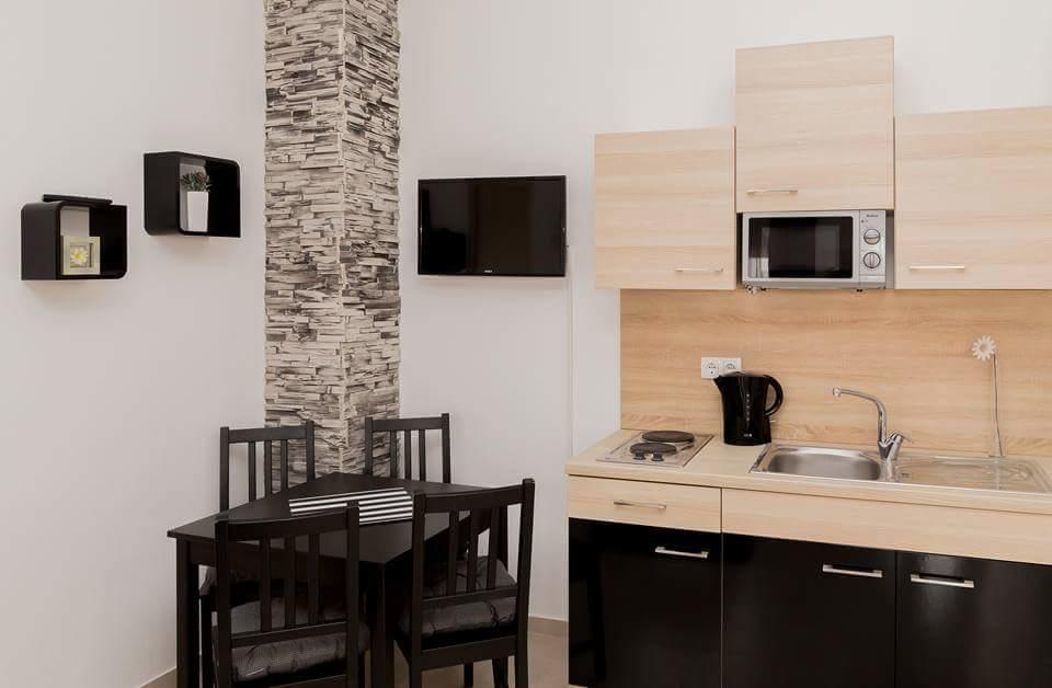 Apartments Zara ペトルチャネ エクステリア 写真